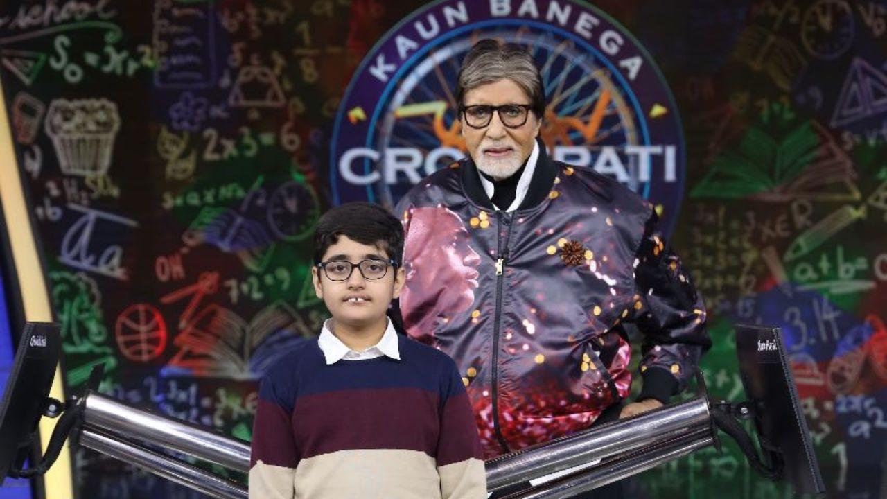 Just like the ‘lifeline’ was the lifeline of the KBC format, even ‘KBC Juniors’ will have a lifeline called ‘gyaanastra’. The specialty of this magnificent sounding lifeline will be that kids who are not able to answer a given question will have the choice to flip it and answer a question according to their favored subject like entertainment or space. 